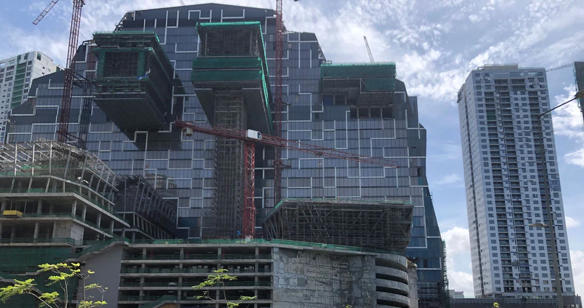 Construction progress: Slowly but surely, the building complex continues to take shape.