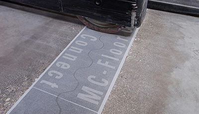 MC-Floor Connect Adhesive